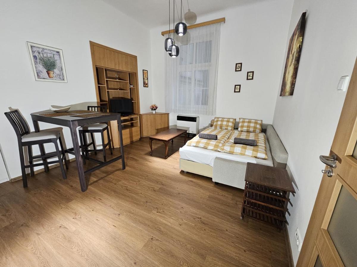 Sweet Apartment In The Heart Of 프라하 외부 사진